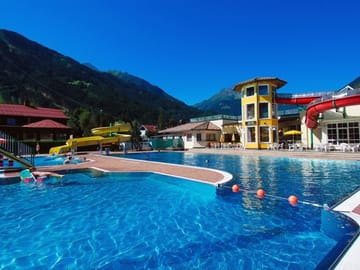 mys-Entrance outdoor pool at the Erlebnisbad Mayrhofen-Erlebnisbad Mayrhofen - Freibad Entrance outdoor pool at the Erlebnisbad Mayrhofen