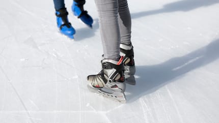 mys-Eislaufen in Mayrhofen-Eislaufplatz Mayrhofen