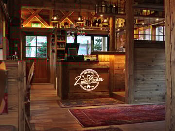 mys-ZweiEnder - Food an(d) Golf-Zweiender ZweiEnder - Food an(d) Golf