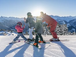 mbb_mountopolis_winter_neu_2025_skifahren_familie_1 Zillertaler Superskipass