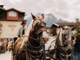 mhf-zillertaler-bauern-und-musikherbst-brauchtumsumzug-foto-marco-phillip-geisler-photoart.jpg © Phillip Geisler Photoart
