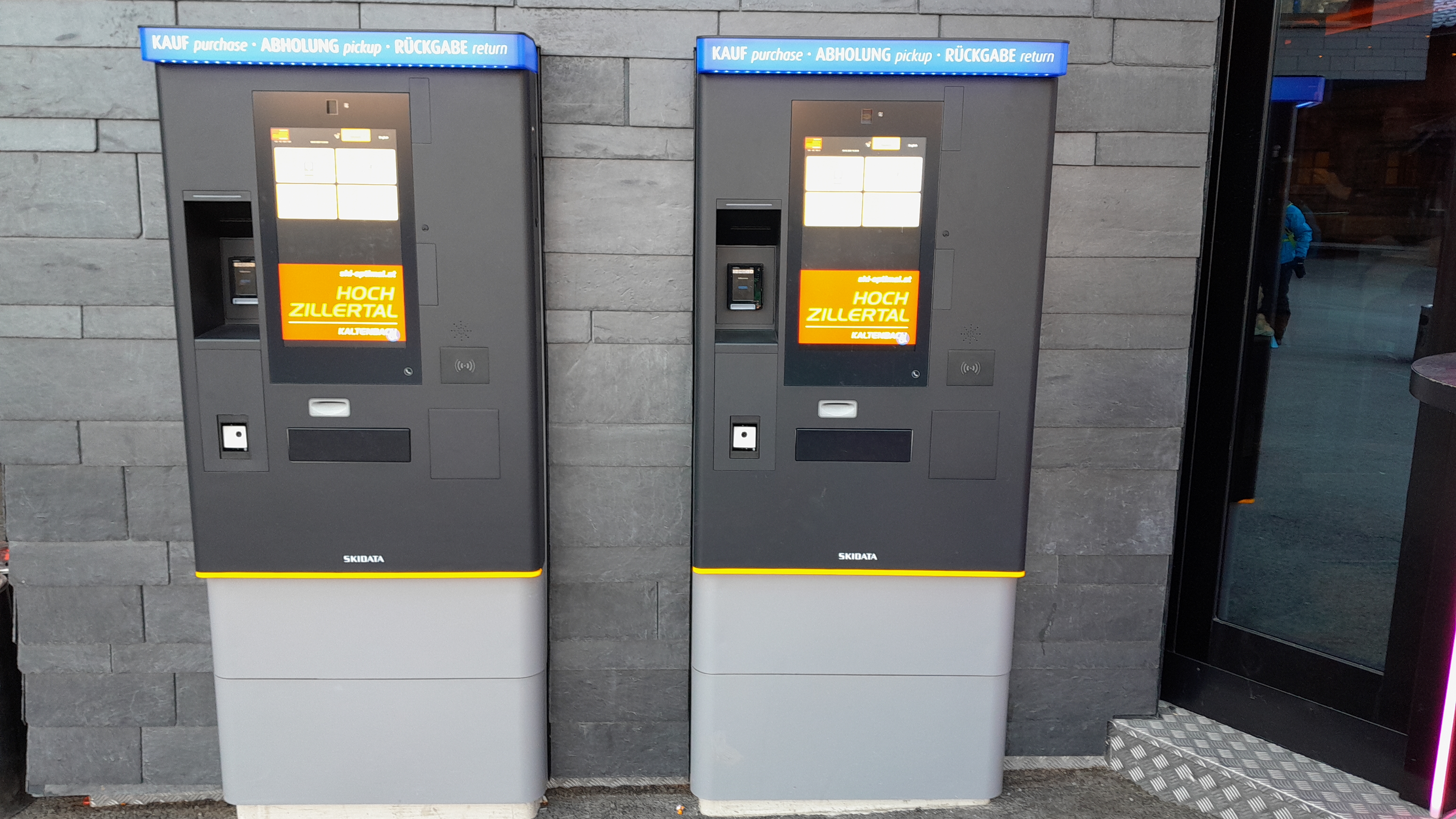 mys-Ticketautomat Terminal Hochzillertal-Verkaufsautomaten II + III Hochzillertal