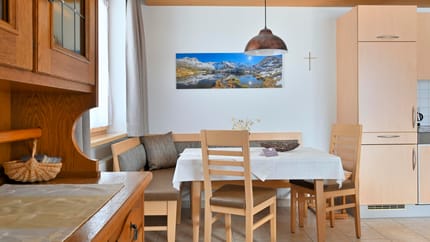 feratel-Ferienwohnung Mühlau - Sürth - Esstisch