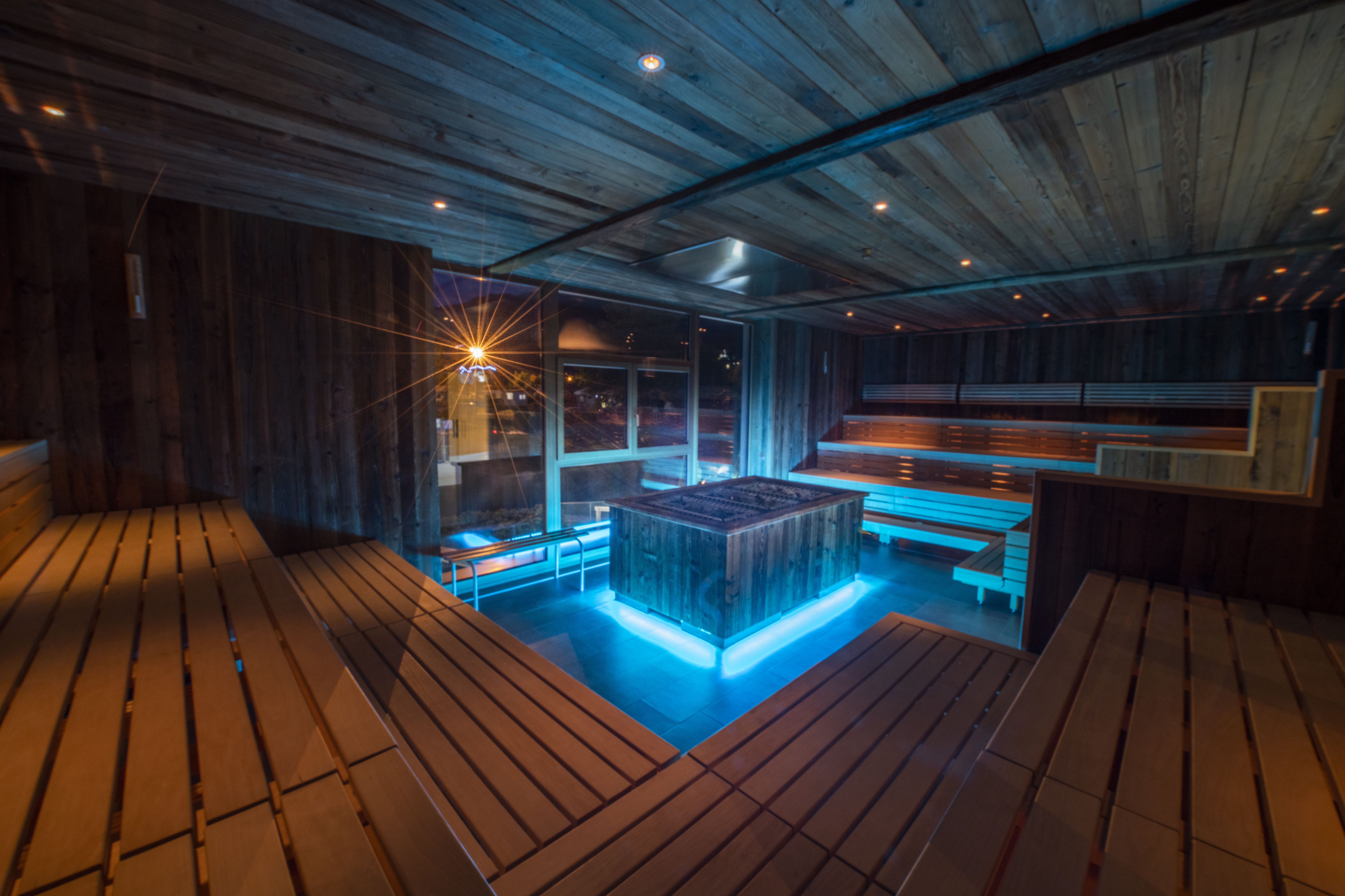 Erlebnistherme Zillertal - Sauna am Abend