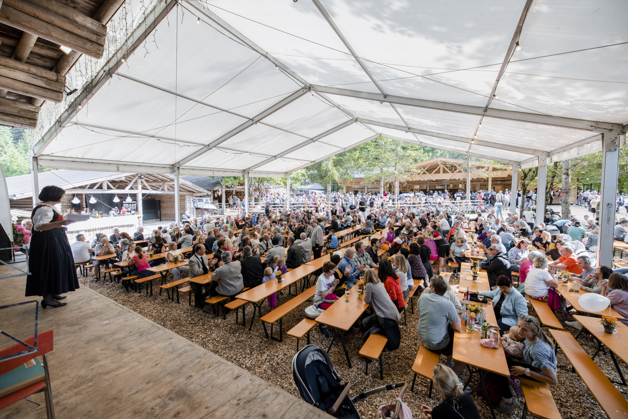 mys-Schützenfest am Waldfestplatz.Mayrhofen-Waldfest Schützen