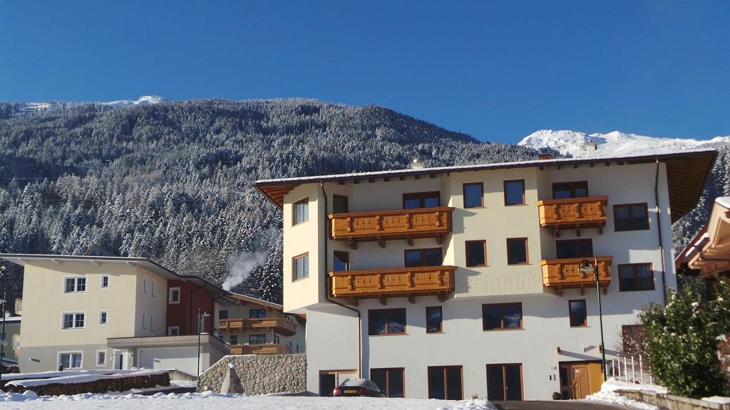 feratel-Appartementhaus Veitl - Vitus Klocker - Ansicht Winter