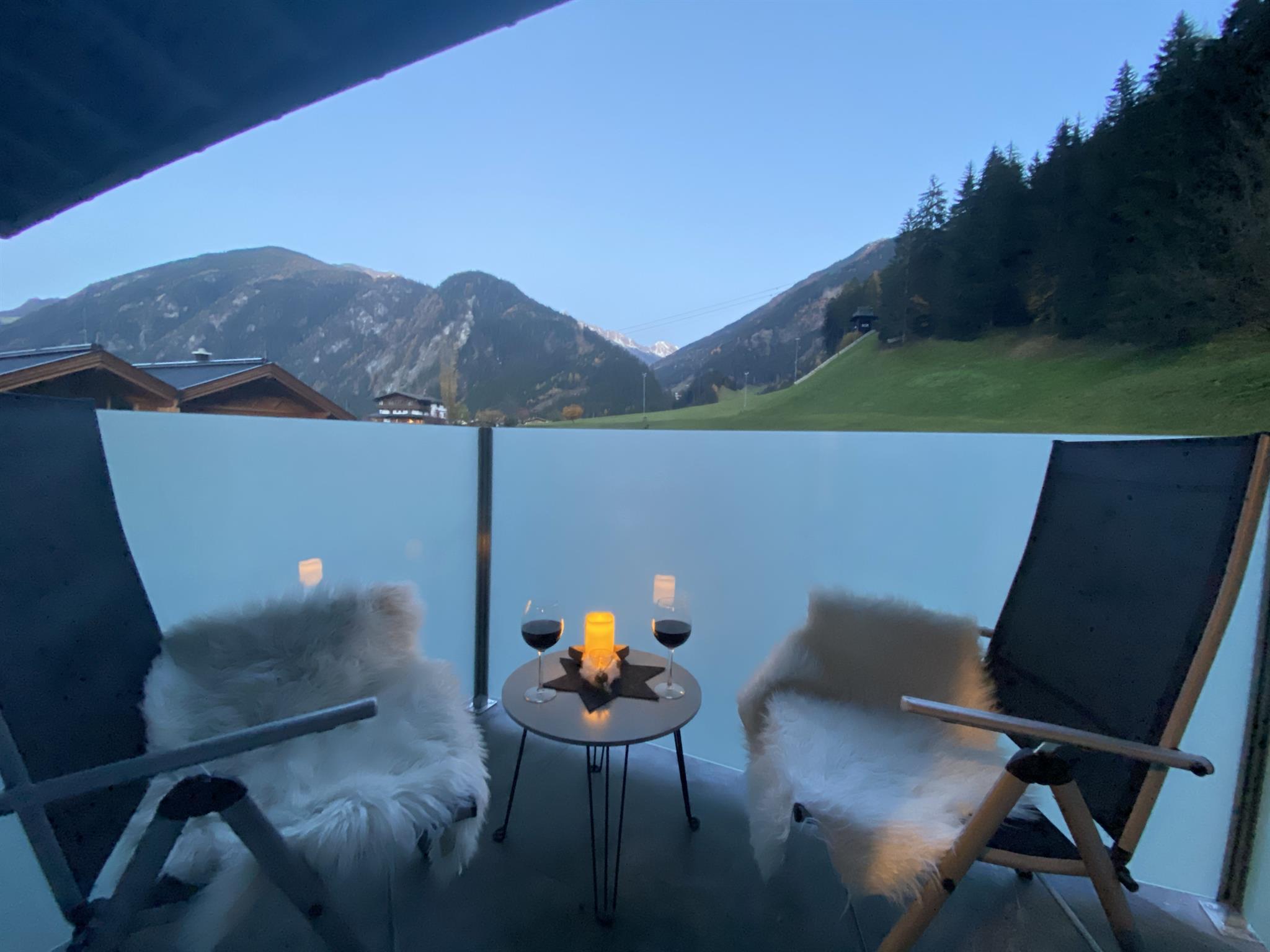 feratel-Apart Lena - Bergblick