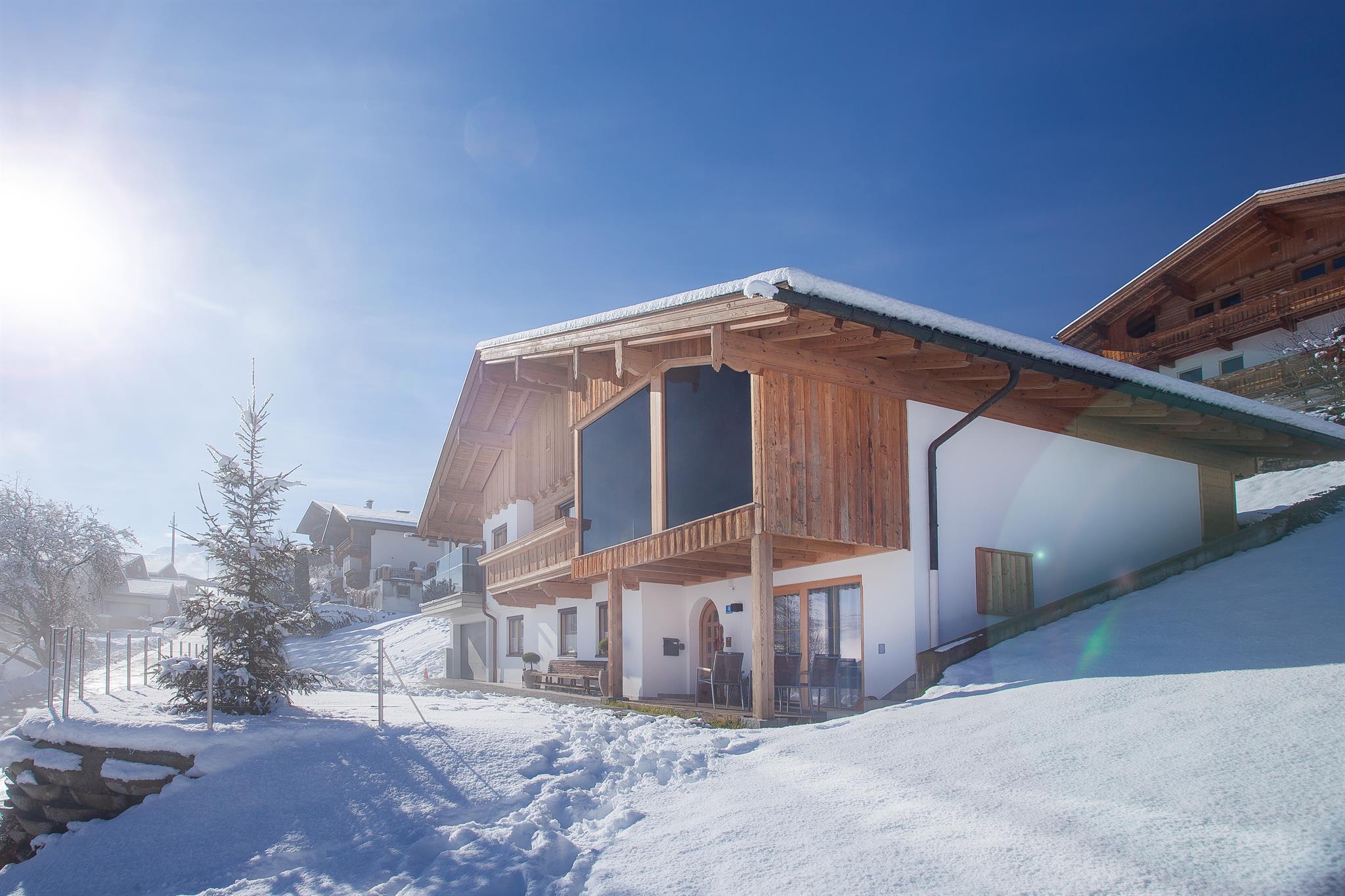 feratel-Chalet Bergzeit - Hausansicht Winter