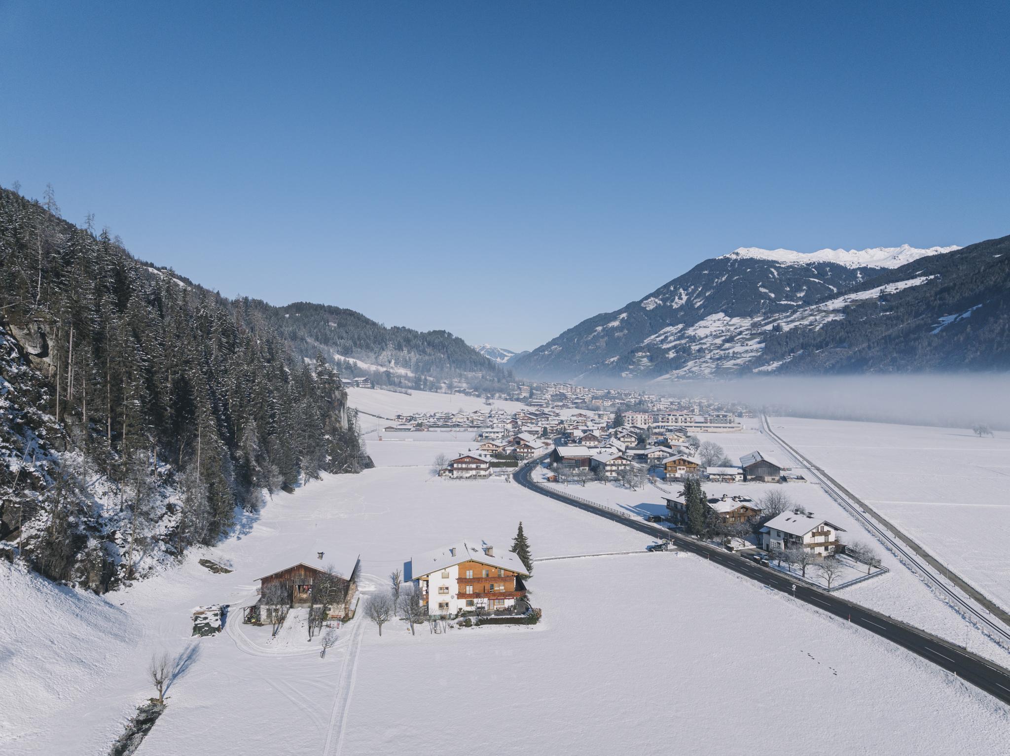 feratel-Lippnerhof - FEWO_Lippnerhof_Aussen_Winter_LO_010