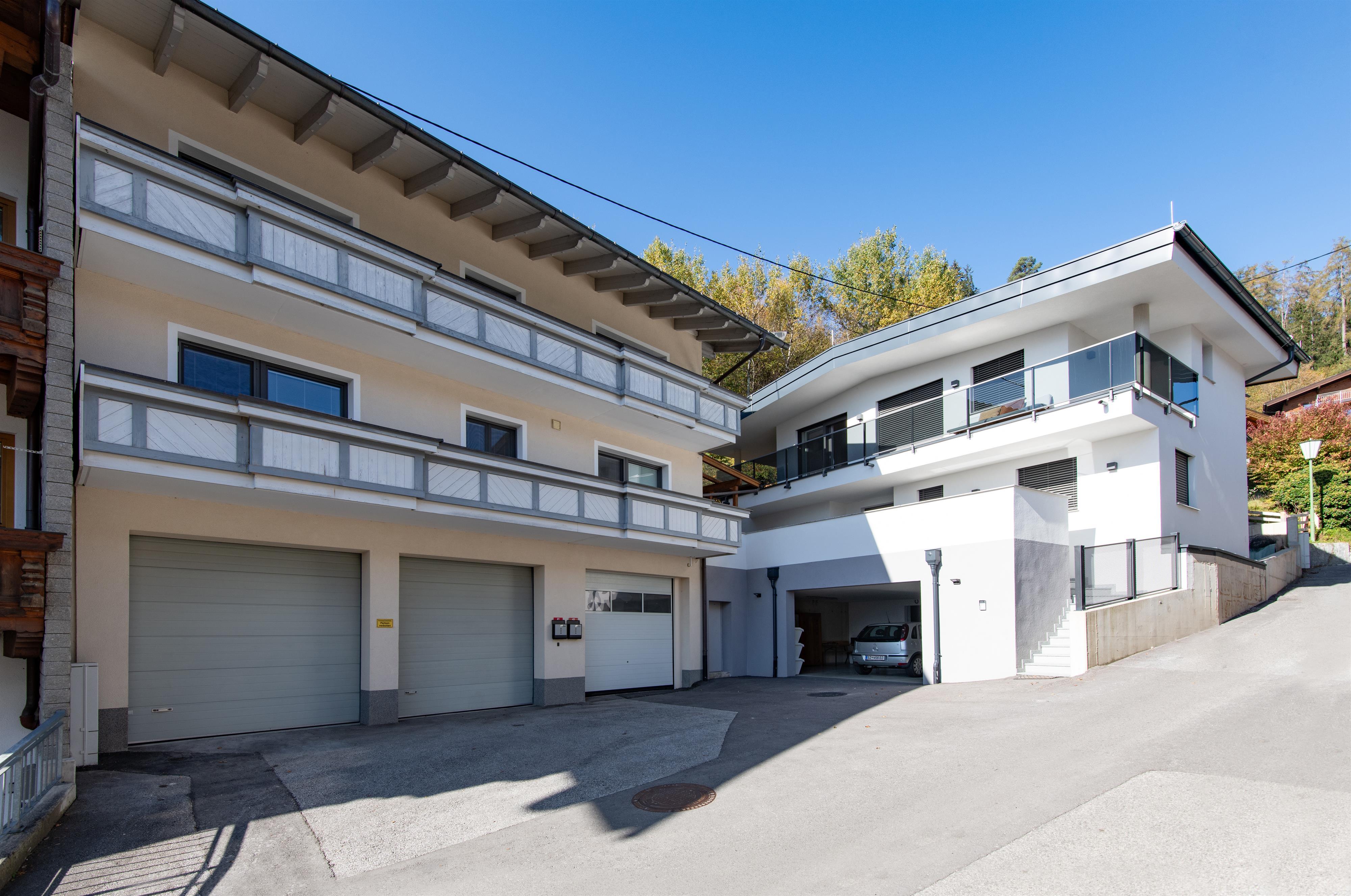 feratel-Ferienwohnung Pulverer - Ferienwohnung_Pulverer_Rosenweg_41_Fuegen_Haus_aus