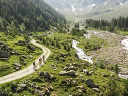 mhf-sommer-gefuehrte-biketour-foto-w9-studios ©Lorenz Seiwald