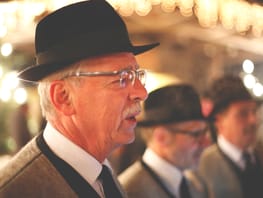 mys-Klöpfelsingen des Männergesangvereins & der Bläsergruppe der BMK Mayrhofen-Männergesangverein Mayrhofen Klöpfelsingen mit dem Männergesangverein Mayrhofen & der Bläsergruppe der BMK Mayrhofen