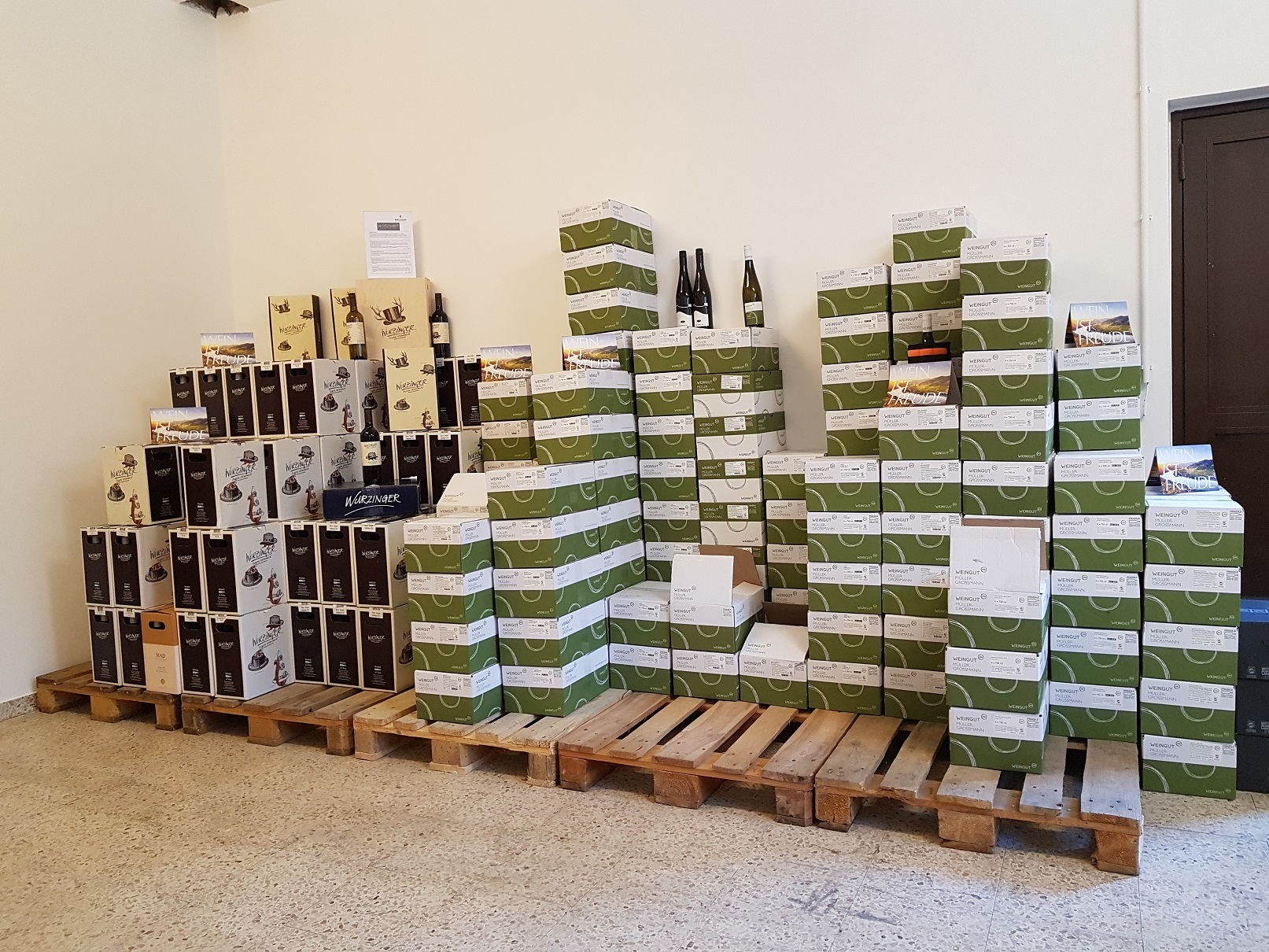 mys-Wein Rieser's Wine Tasting - bei dir Daheim oder in deinem Feriendomizil-Wein Rieser - Mayrhofen - 20200131_142046_weinrieser_small.jpg