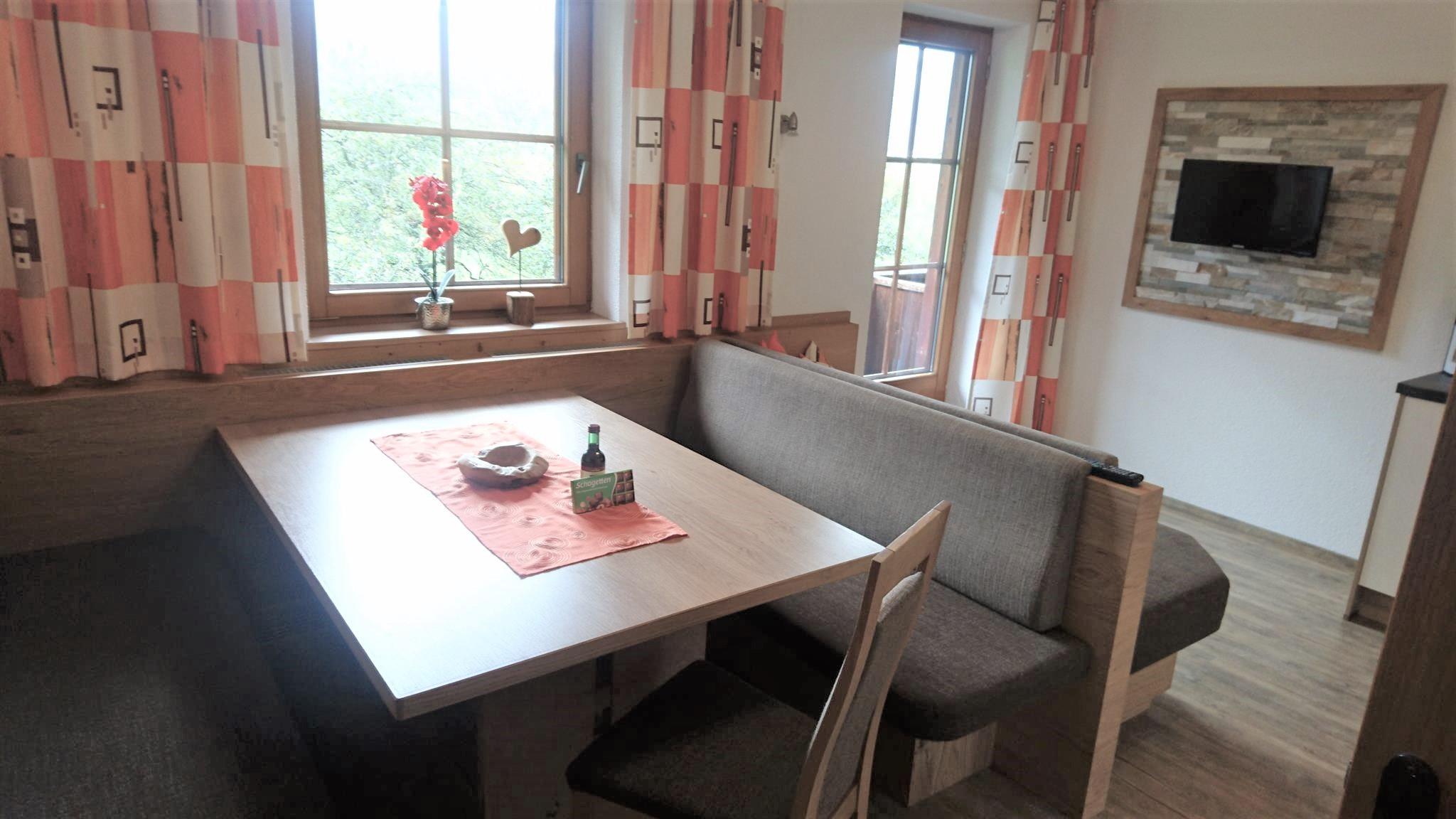 feratel-Wildauer, Annelies - Zillertal-Aschau-Wildauer Annelies-Wohnküche