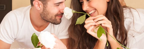 mayrhofen-zimmer fruehstueck-paar-hotel-archiv-tvb-mayrhofen