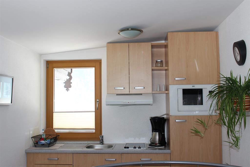 feratel-Ferienwohnung Hollaus Elisabeth - Ferienwohnung-Hollaus-Elisabeth-Stumm-Küchenblock1