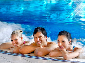 mys-Eintritt Hallenbad und Sauna im Erlebnisbad Mayrhofen-Erlebnisbad Mayrhofen Ges.m.b.H - WINTER-SCHWIMMEN-HALLENBAD-FOTO-CICERO2.jpg