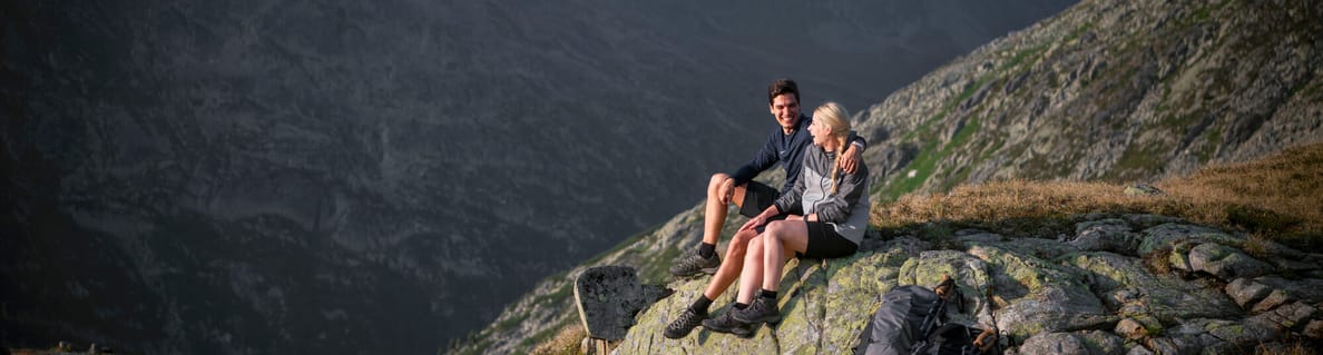 mhf-wandern-sommer-olpererhuette-foto-dominic-ebenbichler mhf-wandern-sommer-olpererhuette-foto-dominic-ebenbichler