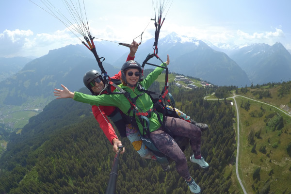 Megaflug in Hippach vom Schwendberg