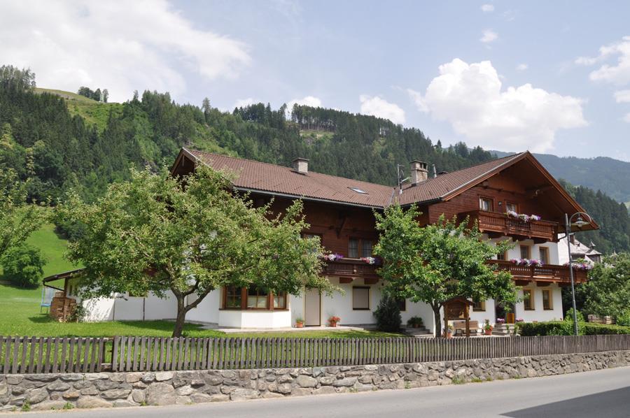 feratel-Badererhof - Hausansicht Seite