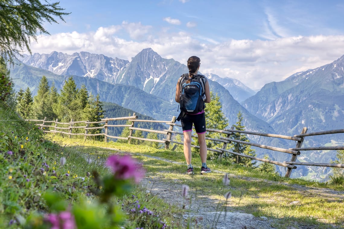 Working where others go on vacation Working where others go on vacation