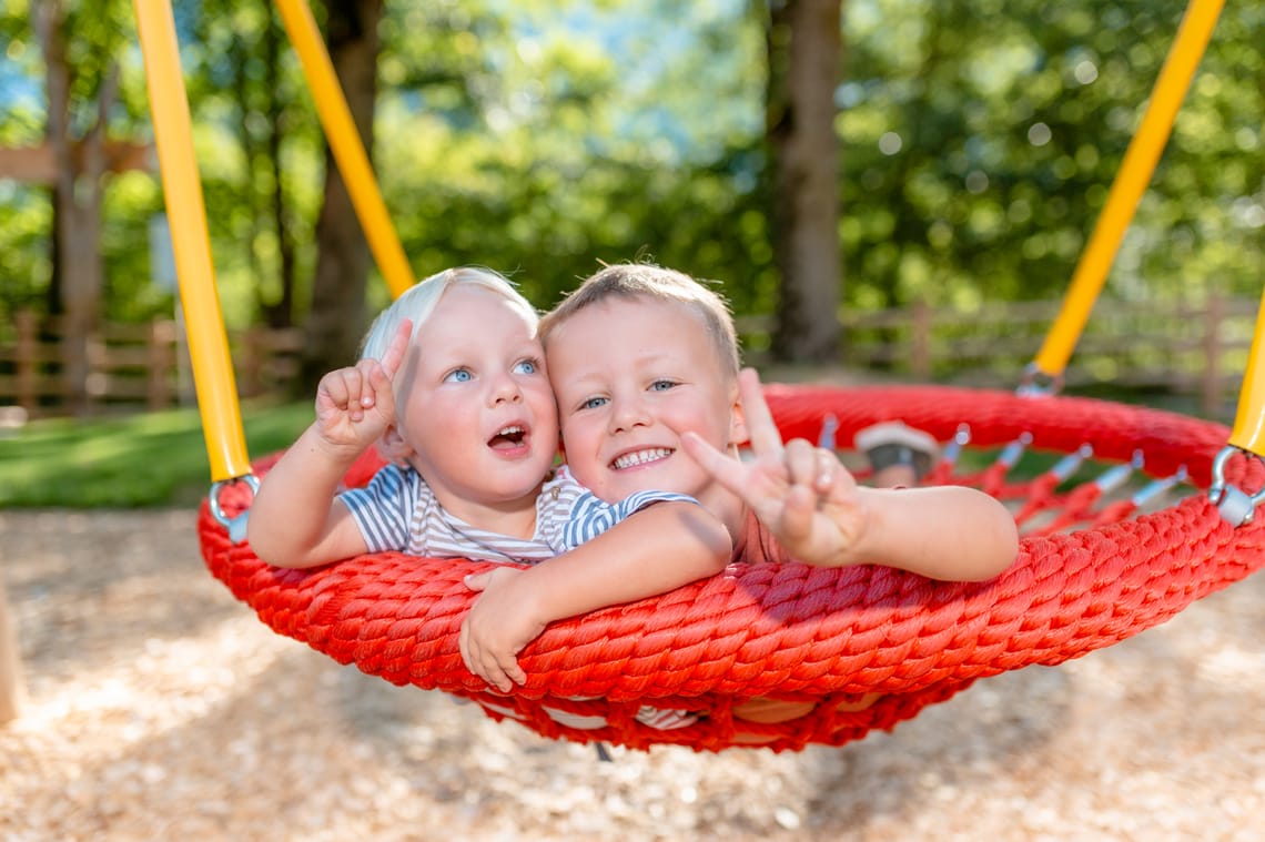 Children at the "Auenland Sidan" playground