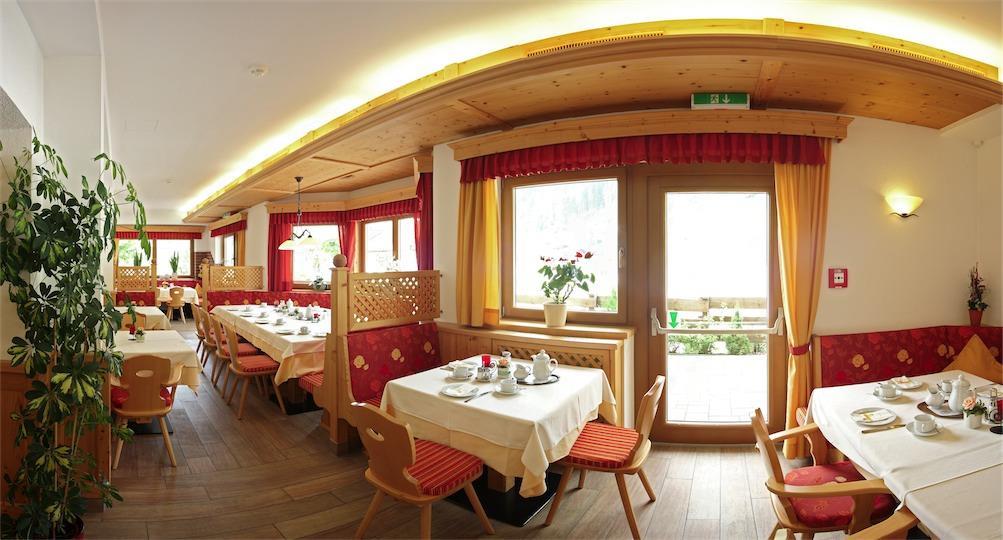 feratel-Hotel-Garni Klocker - Frühstücksraum