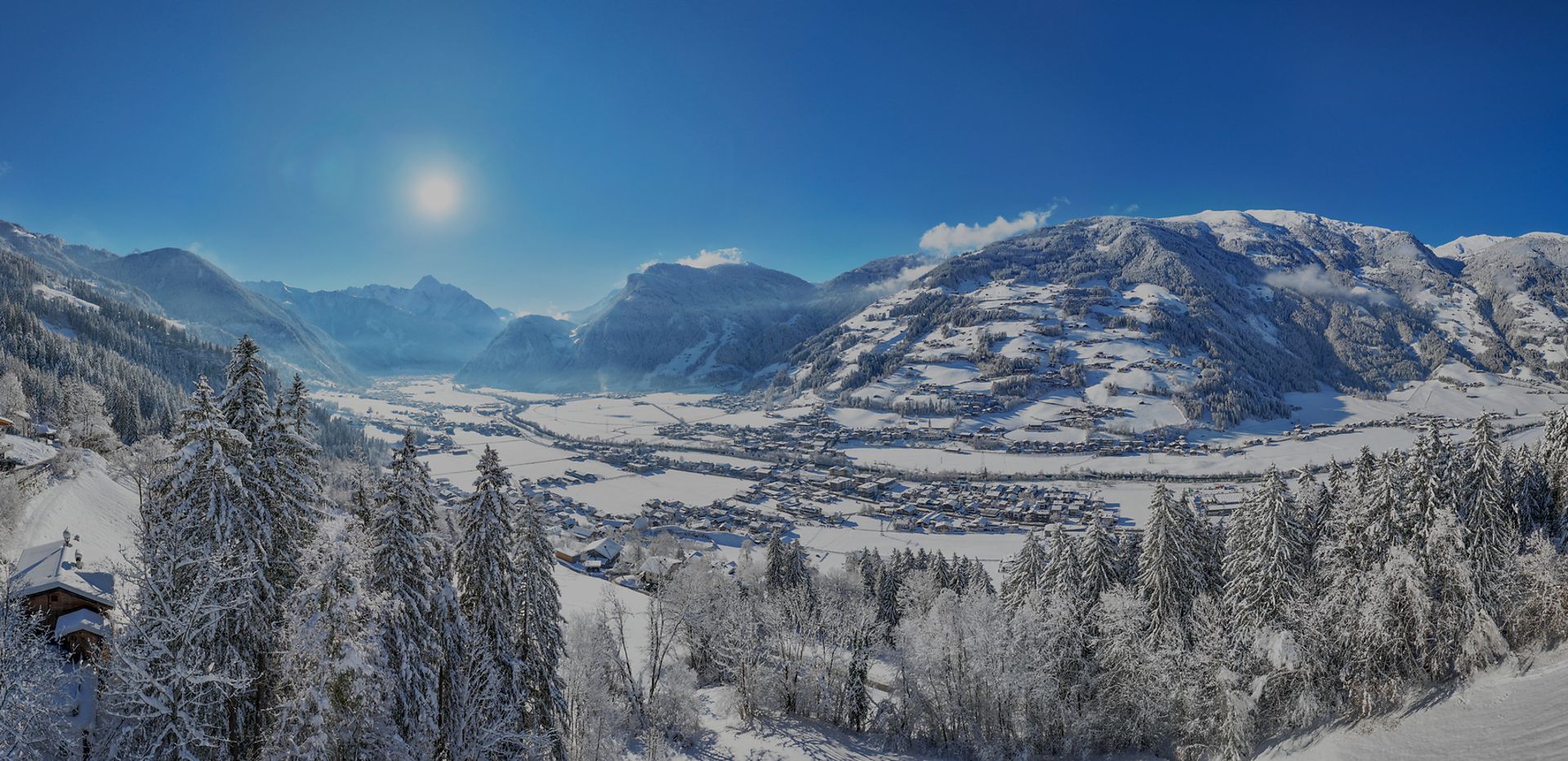 mhf-winterurlaub-in-mayrhofen-hippach-becknaphoto.jpg mhf-winterurlaub-in-mayrhofen-hippach-becknaphoto.jpg