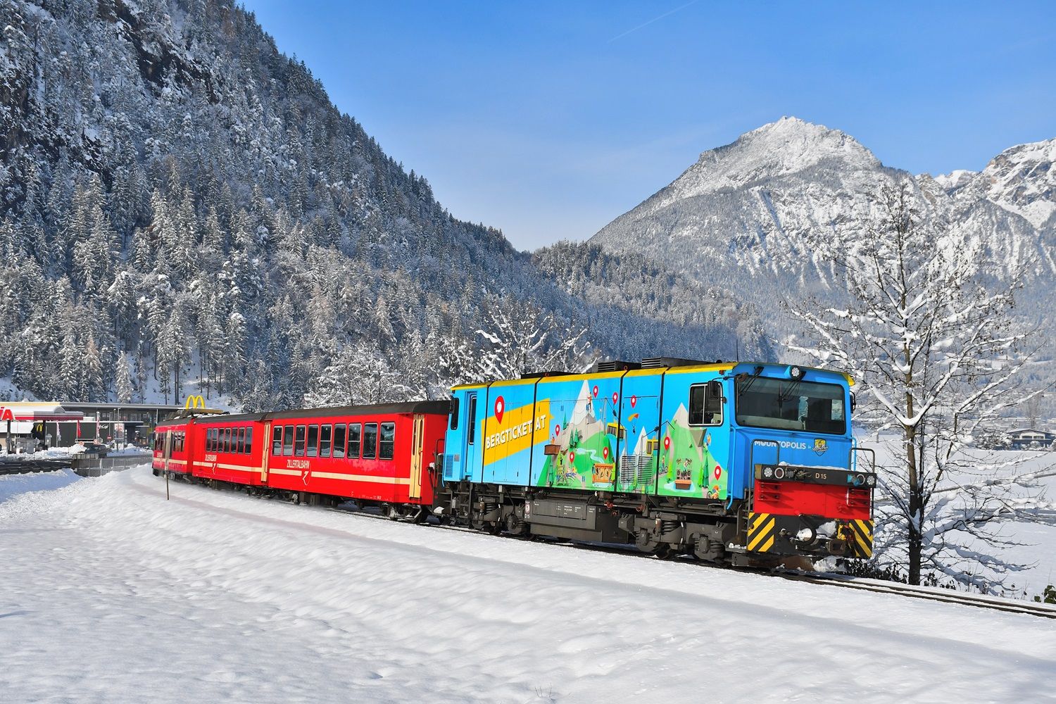Zillertalbahn in Winderlandschaft