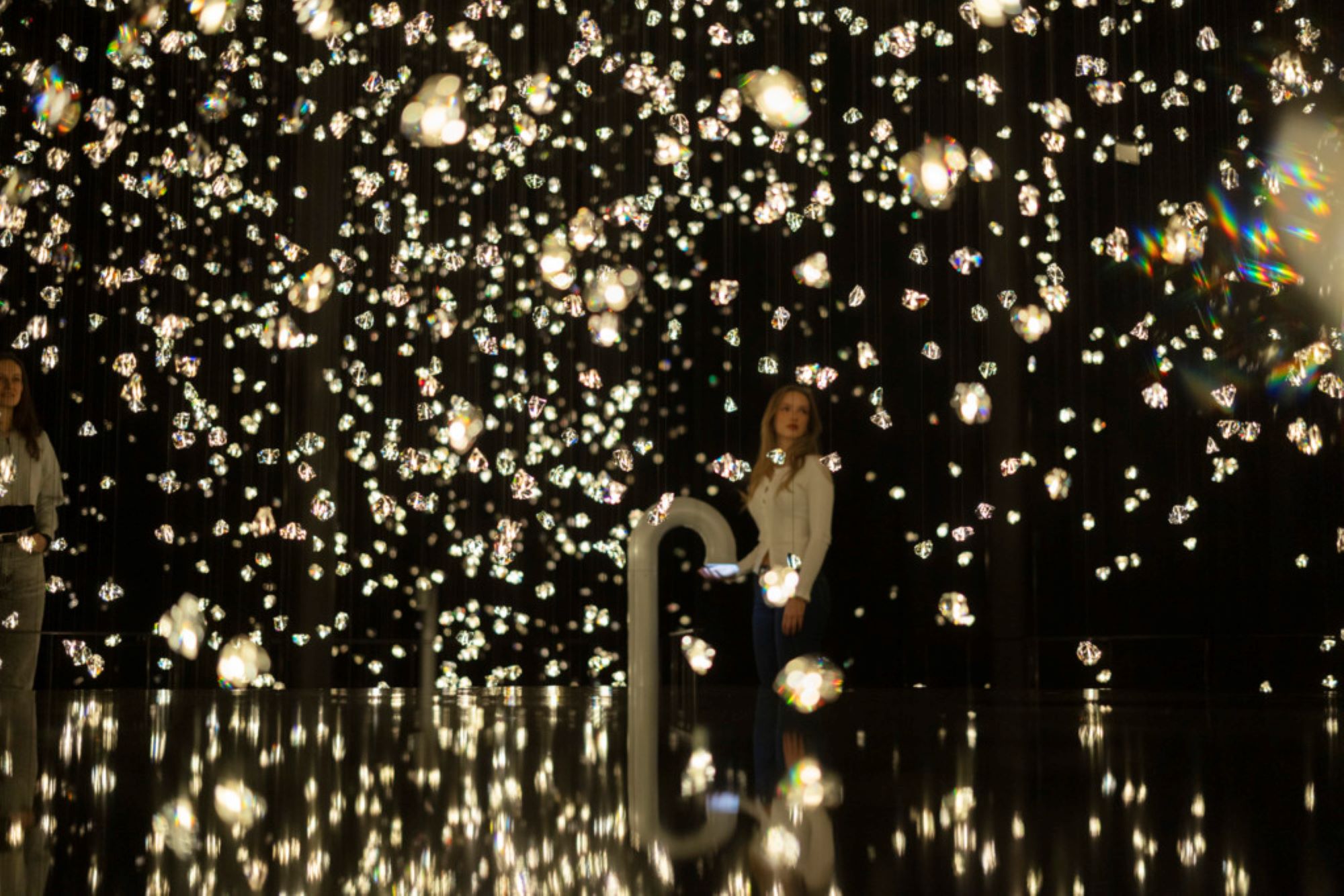 mys-Swarovski Kristallwelten Tagestickets-Pulse Voronoi