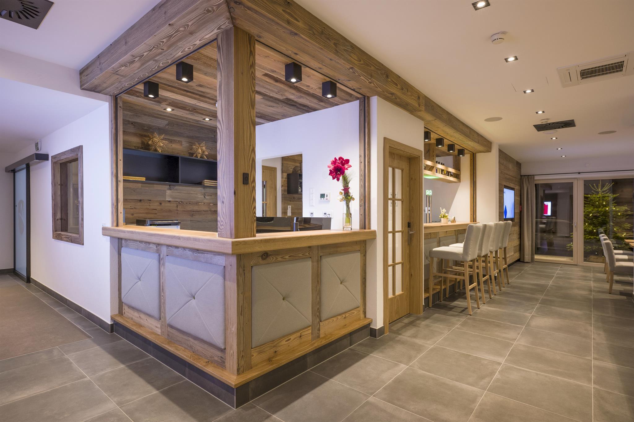 feratel-Alpenhof Hotel Garni Suprême - Rezeption