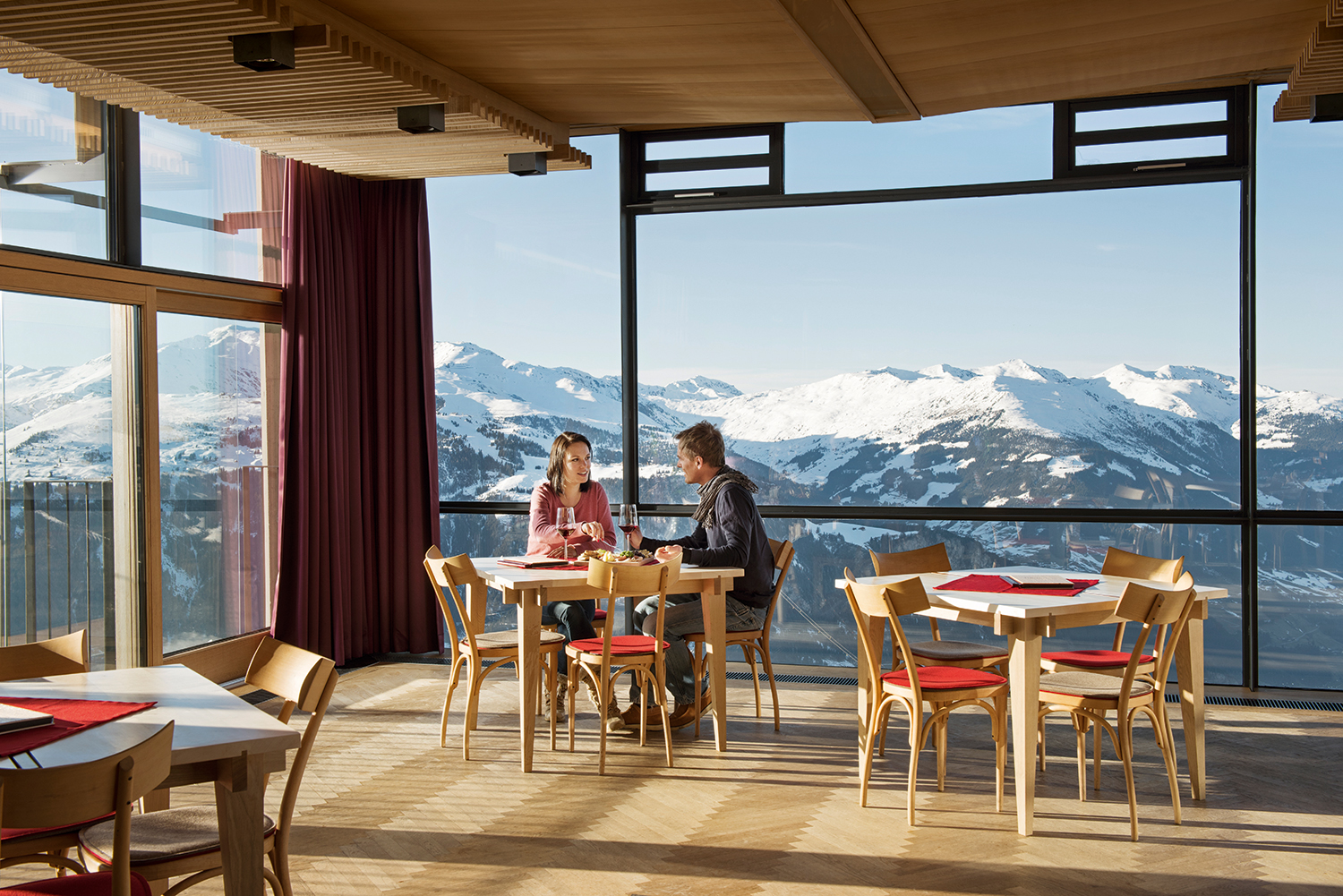 Café-Bistro FreiRaum am Ahorn in Mayrhofen with a view