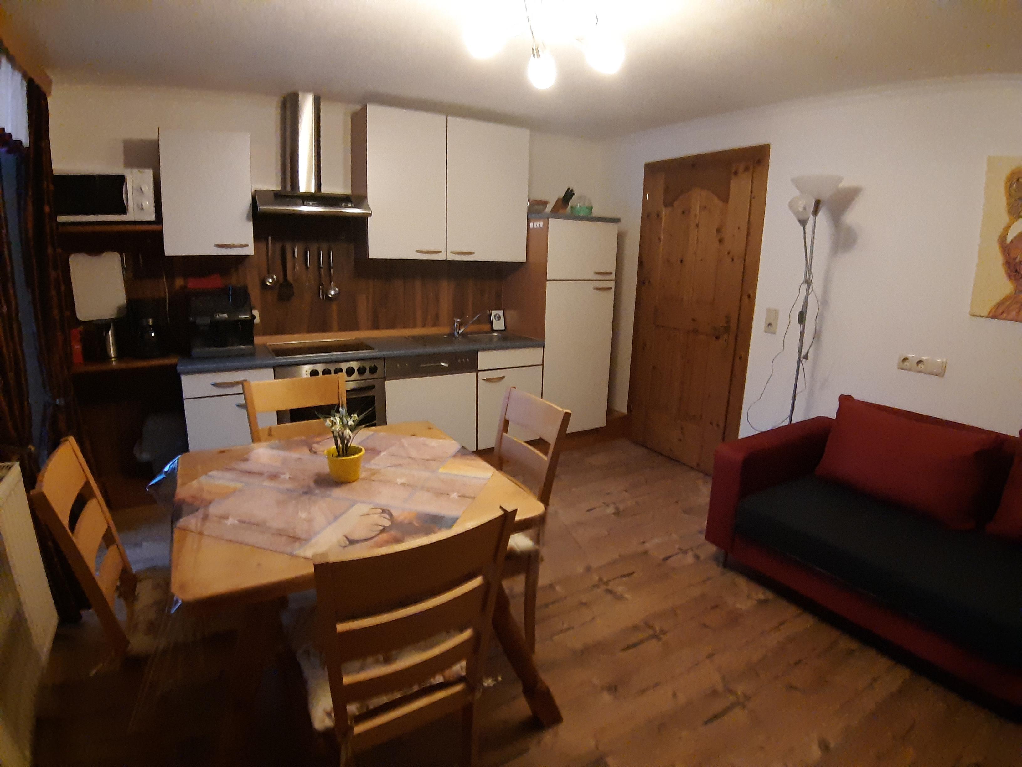 feratel-Küche, Ess- und Wohnbereich