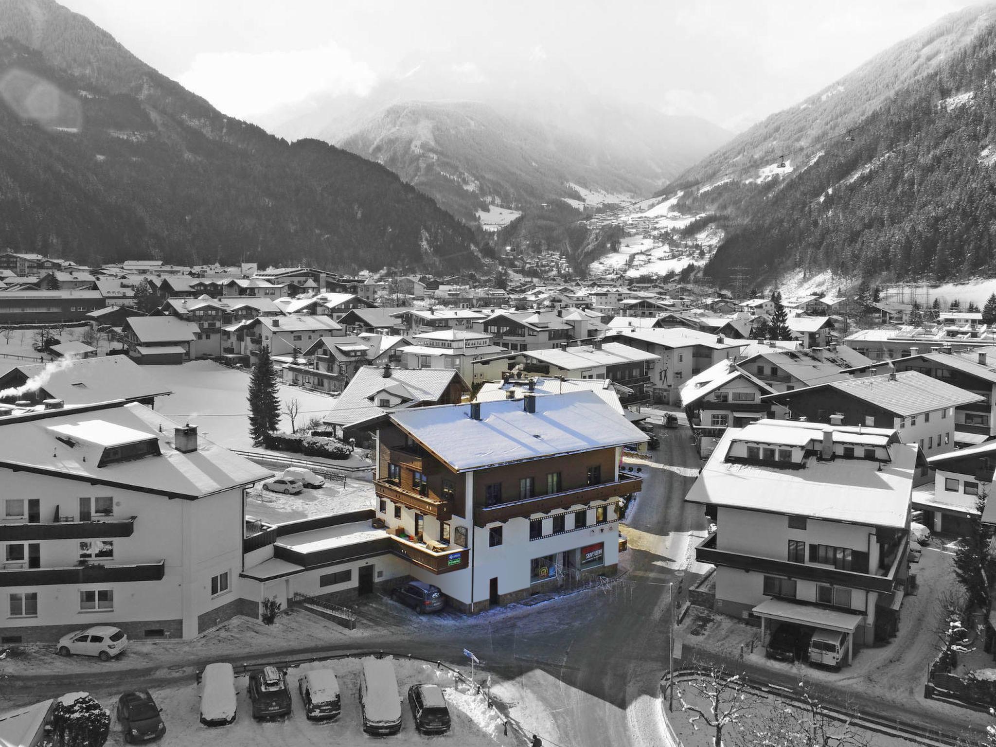 feratel-Appartements Sandhofer - Appartementhaus Mayrhofen im Winter
