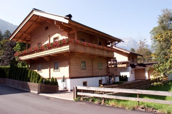 feratel-Oberhollenzer Julitta - Privathaus/Chalet Sommer