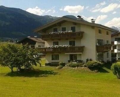 feratel-Zillertal Appartements Abendstein Uderns - Hausansicht Sommer