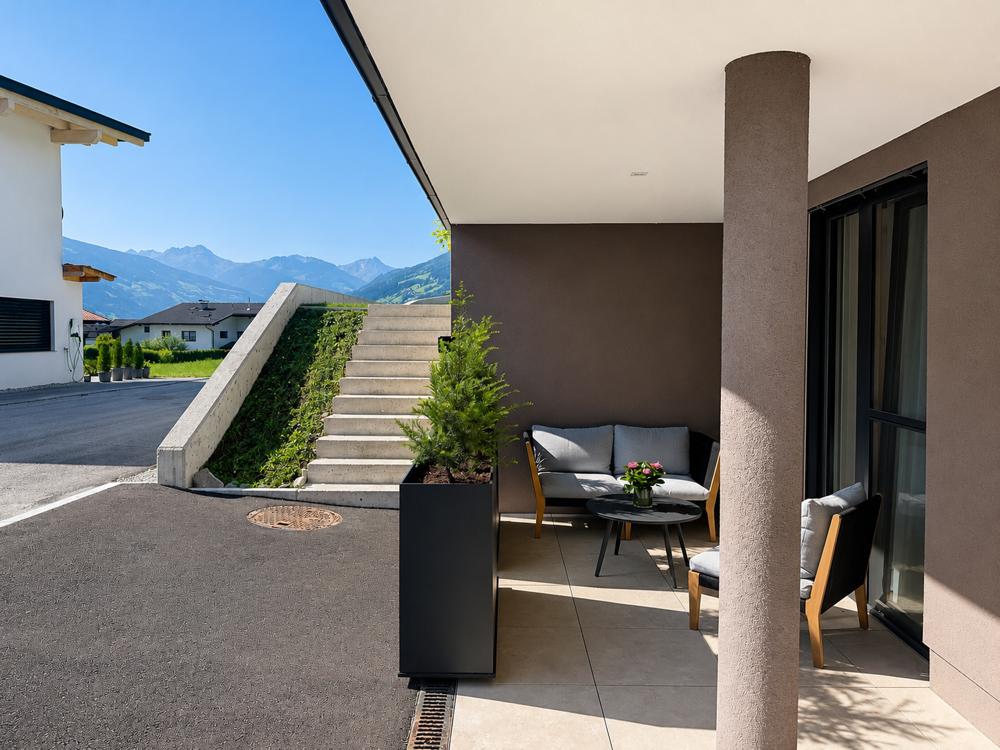 feratel-Rosa's Appartement - Parkplatz und Lounge