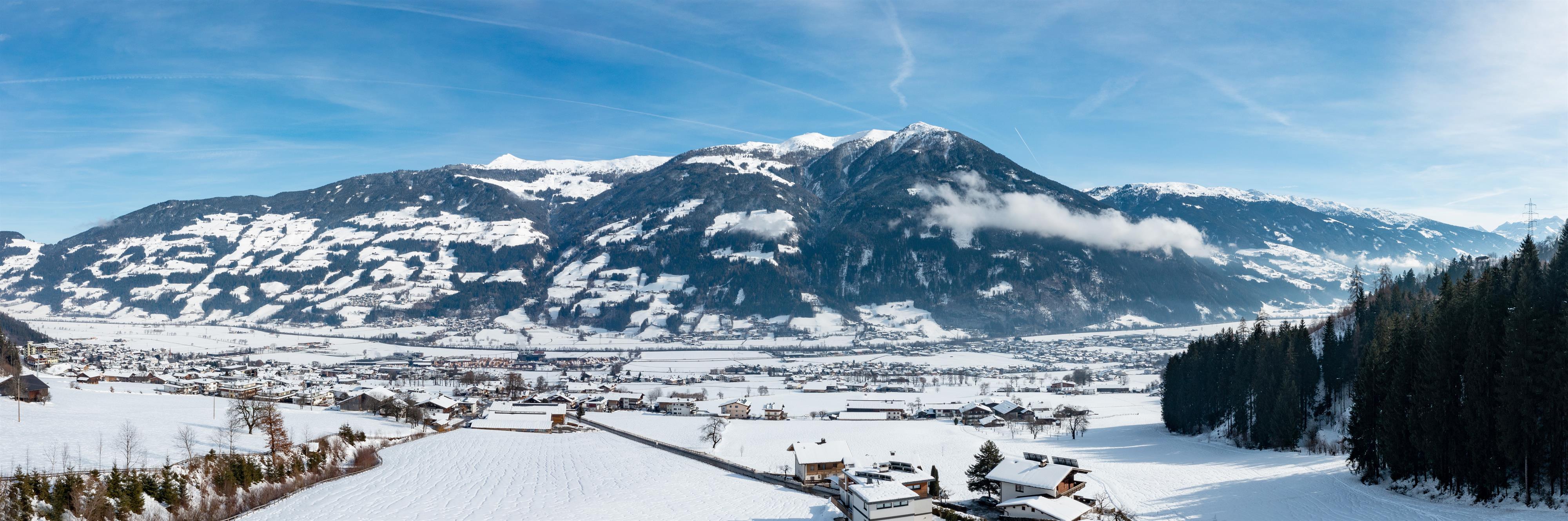 feratel-Hotel Hubertus - Hotel_Hubertus_Hochfuegenstrasse_135_Fuegen_02_202