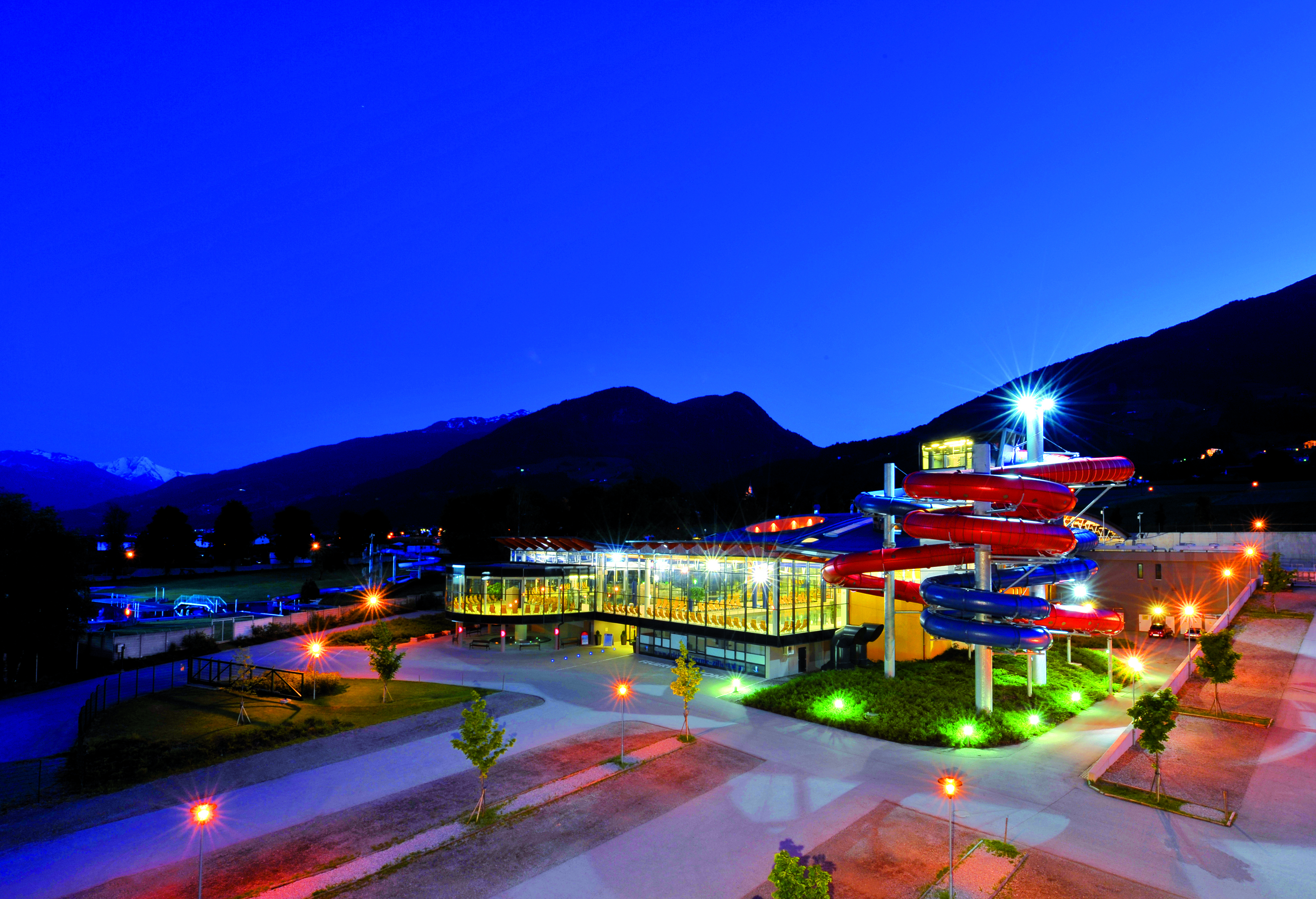 Erlebnistherme Zillertal (Fügen-Kaltenbach) header 2