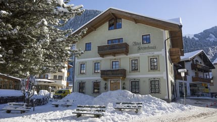 feratel-Försterhaus & Haus Andrea - Försterhaus Winteransicht 3