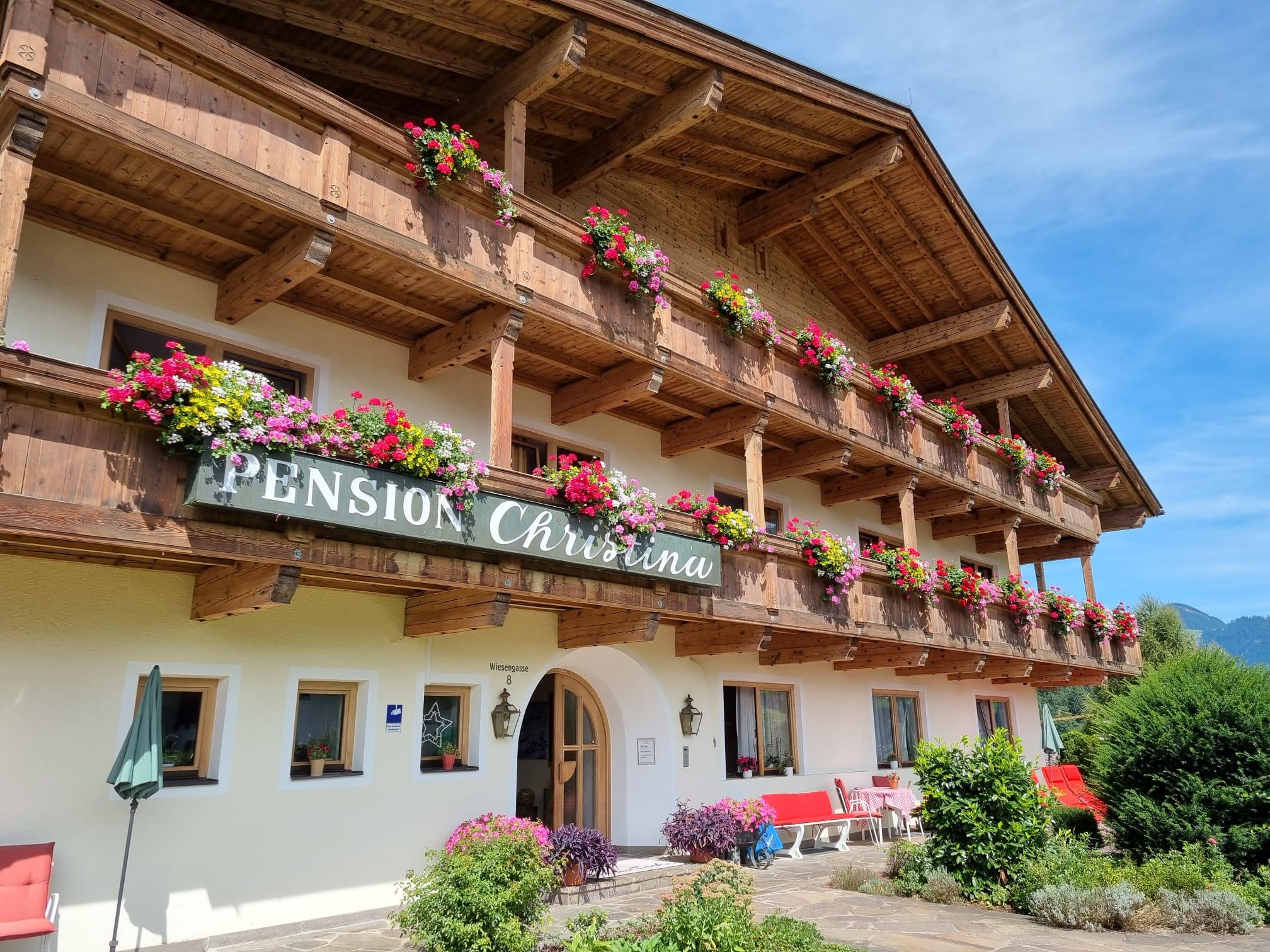 feratel-Sportpension Christina - Sportpension Christina im Sommer