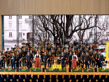 mys-k.u.k. Postmusik Tirol am Musikpavillon Mayrhofen-Postmusik Tirol