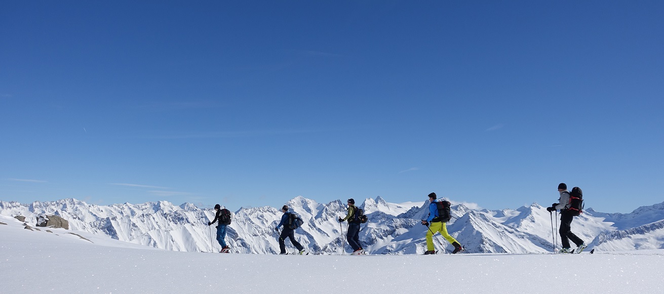mys-Skitouren Zillertaler Alpen mit Mountain Sports-Schnupperskitour Gruppenkurs