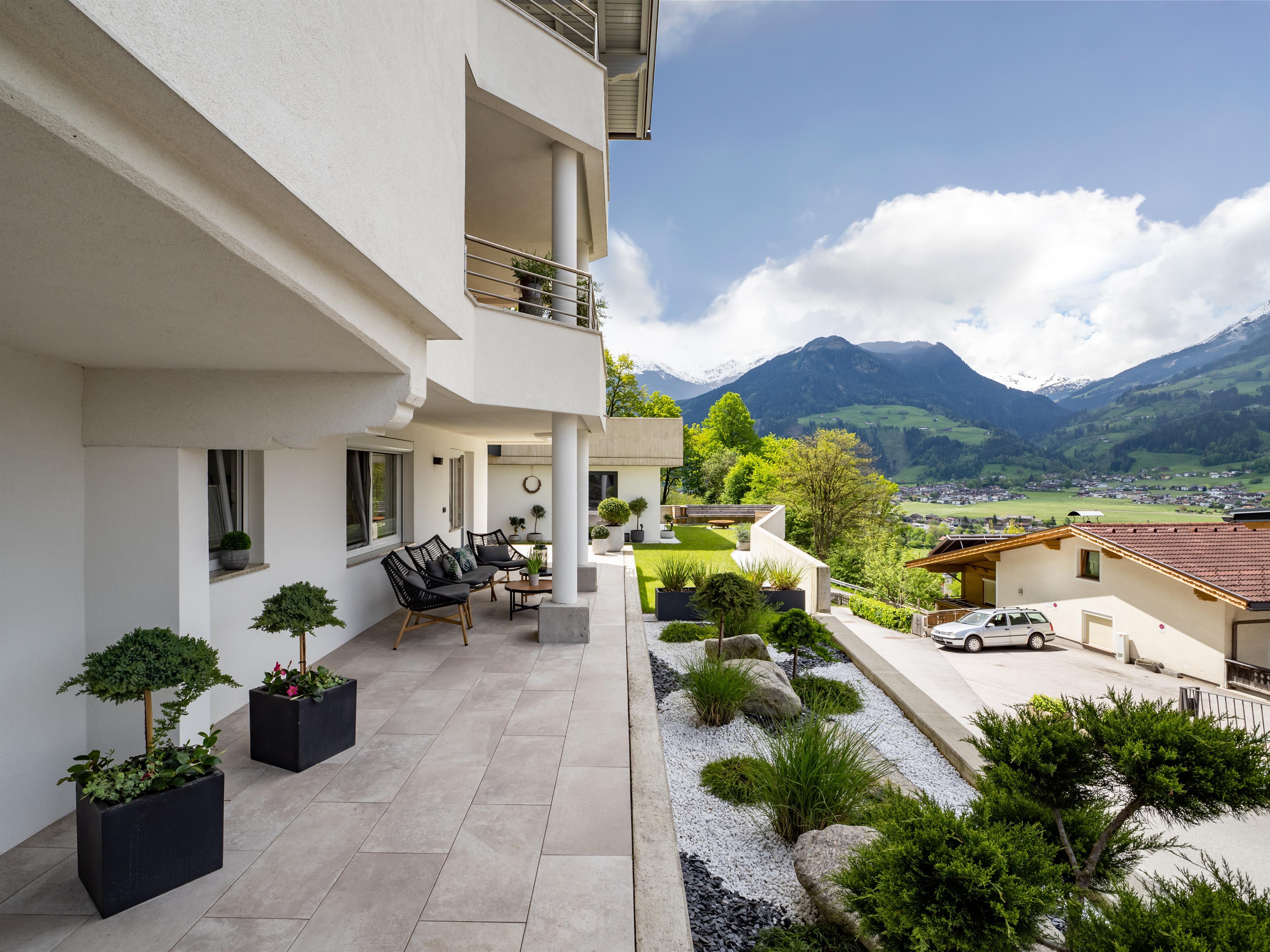 feratel-Apart Anfang - Apart_Anfang_Helfensteinstrasse_58_Hart_Terrasse