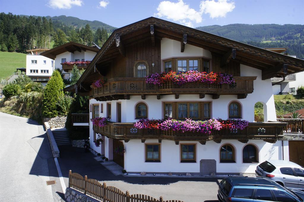 feratel-Landhaus Widner - Haus im Sommer
