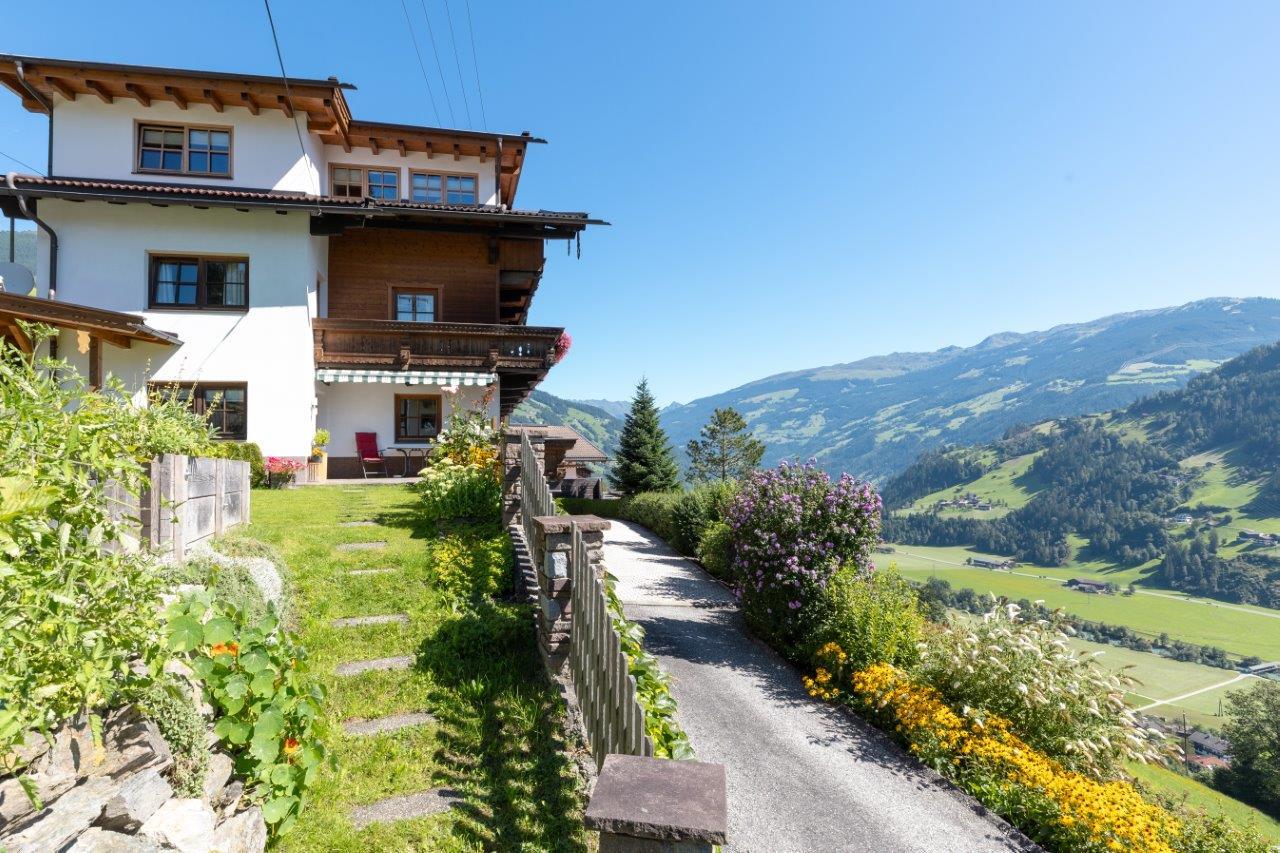 feratel-Pfister Martina - Haus außen 2