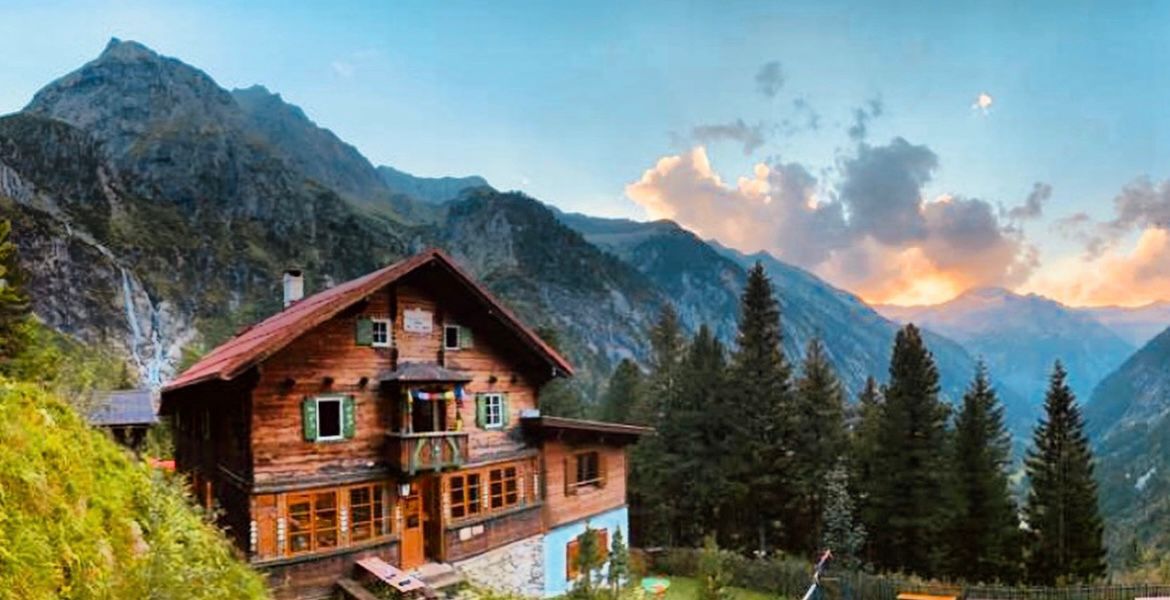 mys-Breathe deeply in the Grawand forest with Nina Lorenz at the Grawandhütte-Grawandhütte