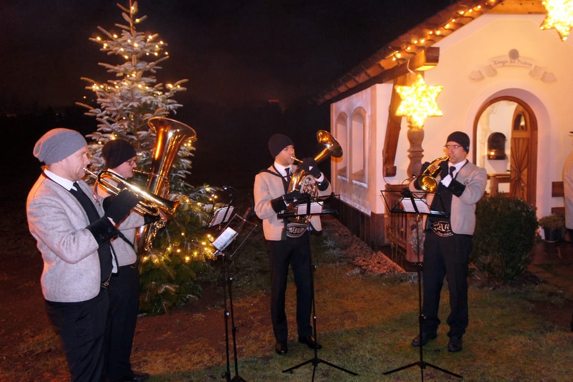 Bläsergruppe der BMK Mayrhofen beim Klöfelsingen in Mayrhofen ©Archiv TVB Mayrhofen Bläsergruppe der BMK Mayrhofen