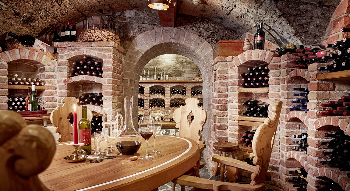 mys-Premium Wine Tasting at Hotel Neue Post-Hotel Neue Post / Familie Pfister KG - weinkeller_shop1.jpg