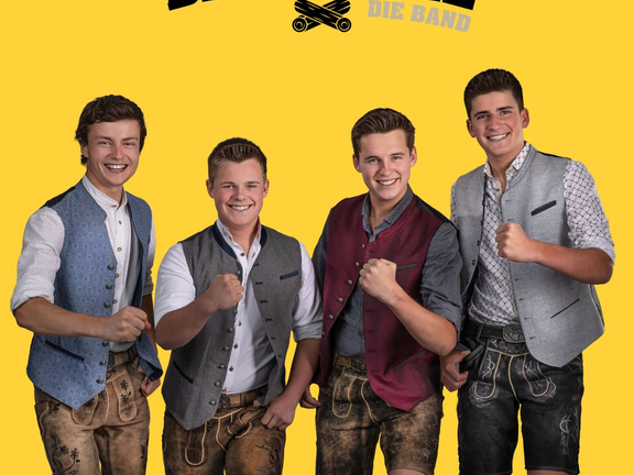 mys-Frühschoppen zum Almabtrieb in der Erlebnissennerei in Hollenzen-Brennholz die Band